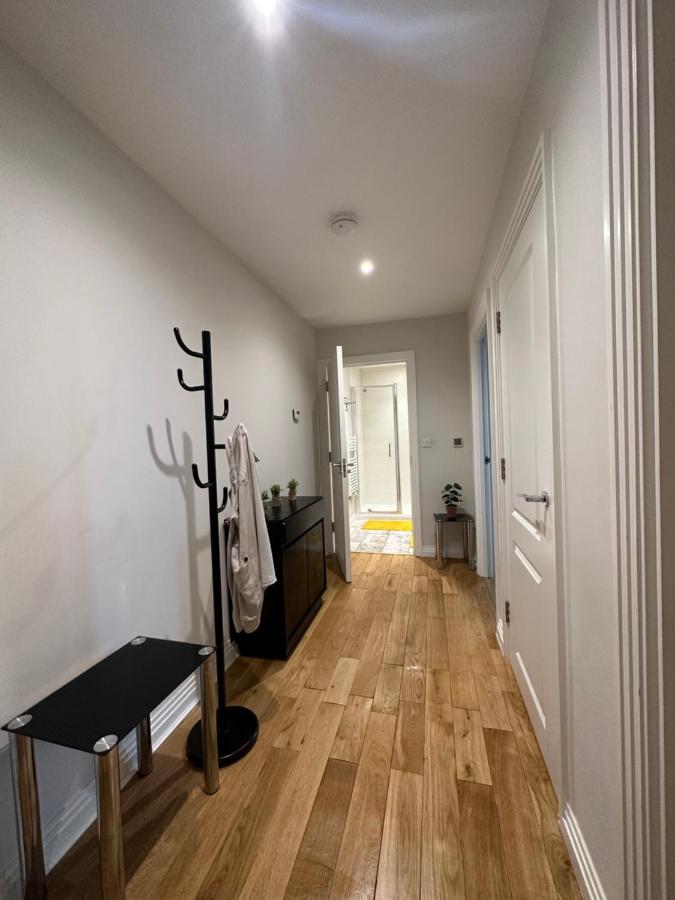 Uxbridge Apartment Apartment *